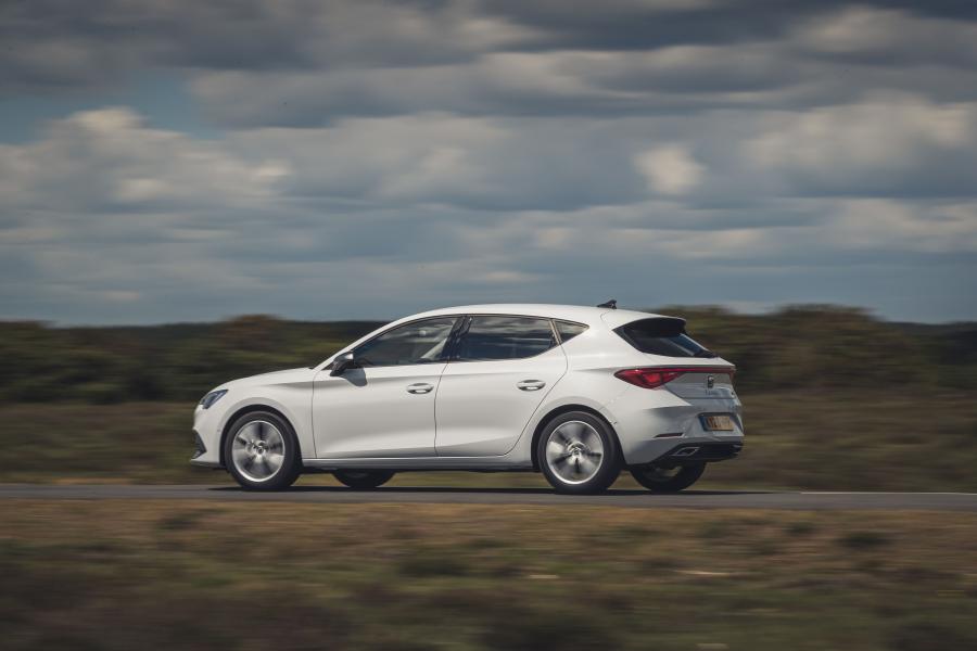  Seat Leon FR 2020 года  (UK) (фото 11 из 40)